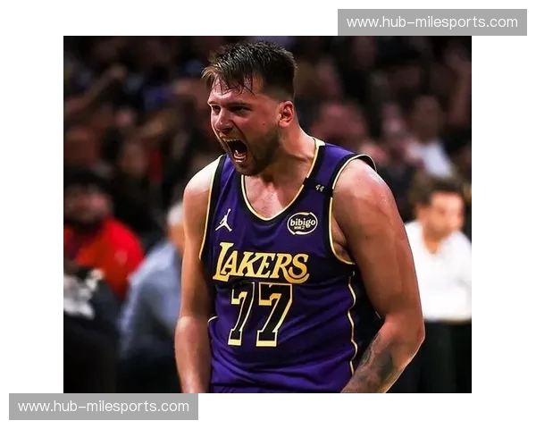 诸神之战:当独行侠遇上湖人,这不仅是篮球,更是时代的咆哮 诸神之战:当独行侠遇上湖人,这不仅是篮球,更是时代的咆哮